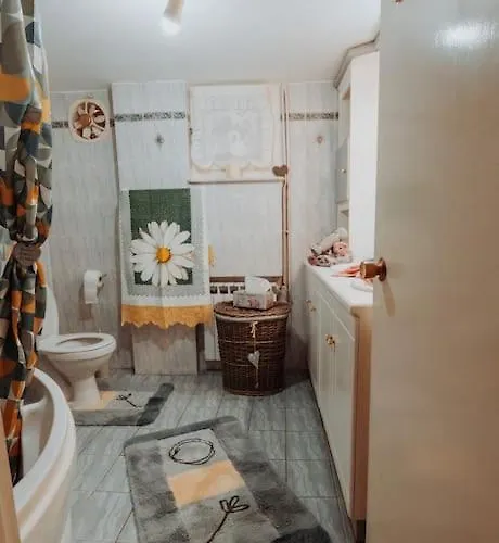 Tony's House Kámpos